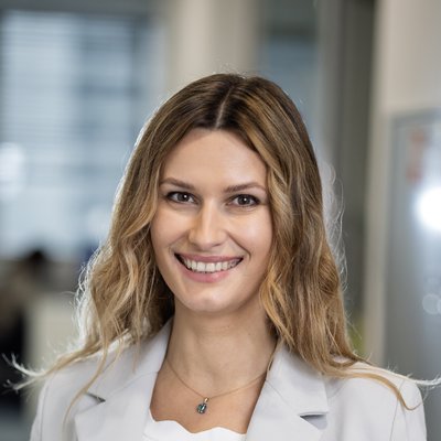 Klaudia Szklarczyk-Smolana